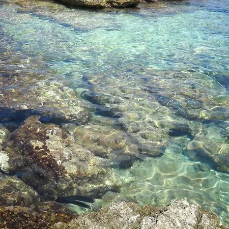 Felloniche Mit Wasserblick Apartment *